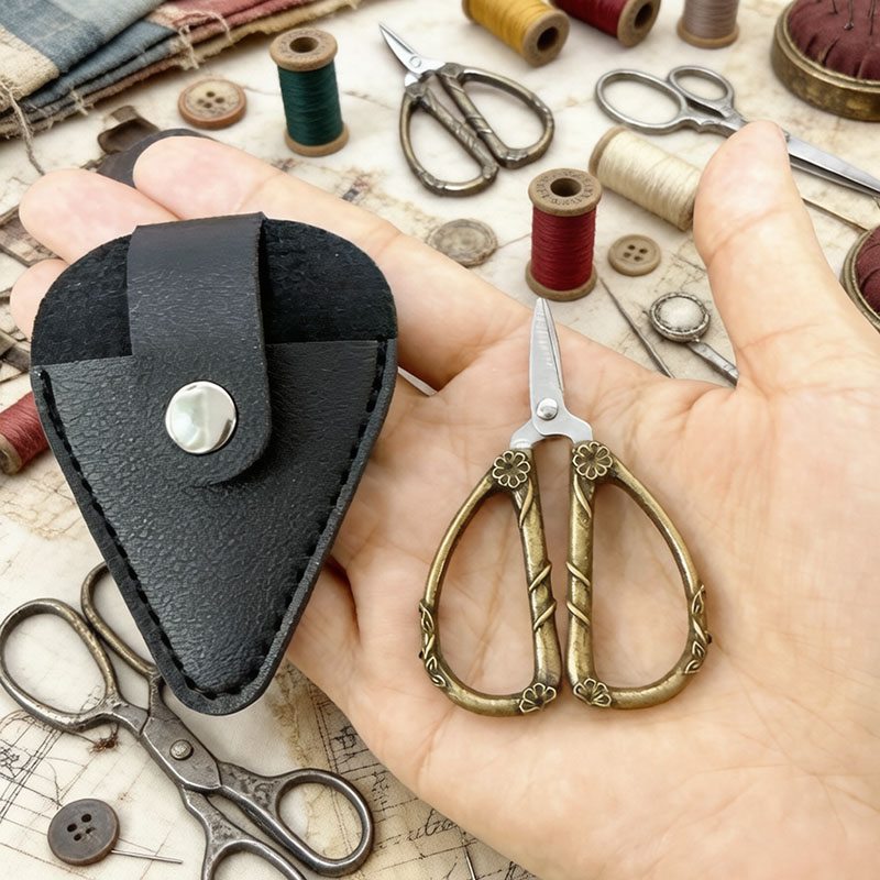 Leather Work In Art - Tesoura Mini Vintage de Aço Inoxidável